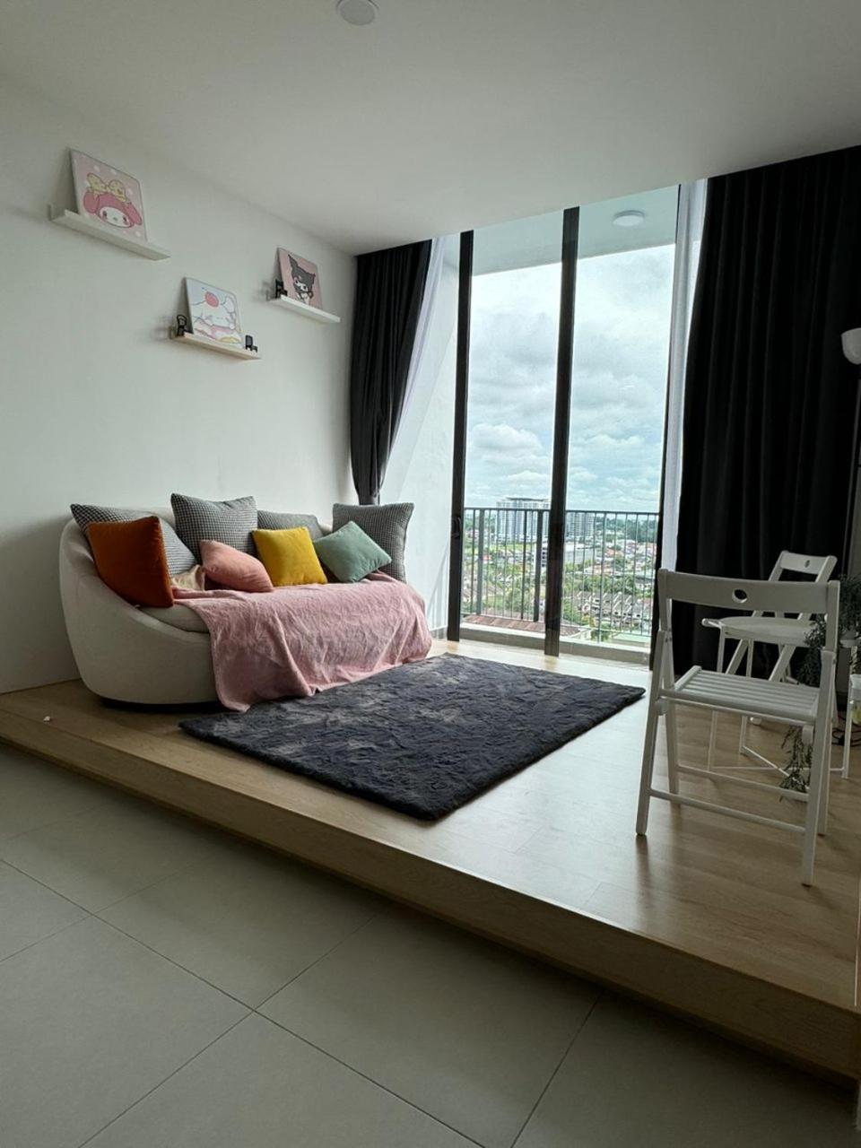 The Podium Luxury 6pax 3br Hfloor Facing Aeon * Kuching