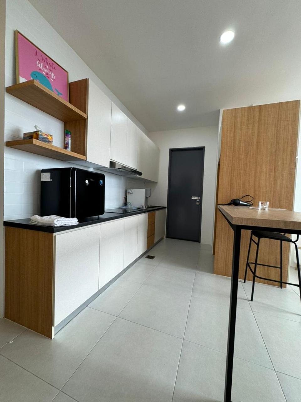 Apartment The Podium Luxury 6pax 3br Hfloor Facing Aeon